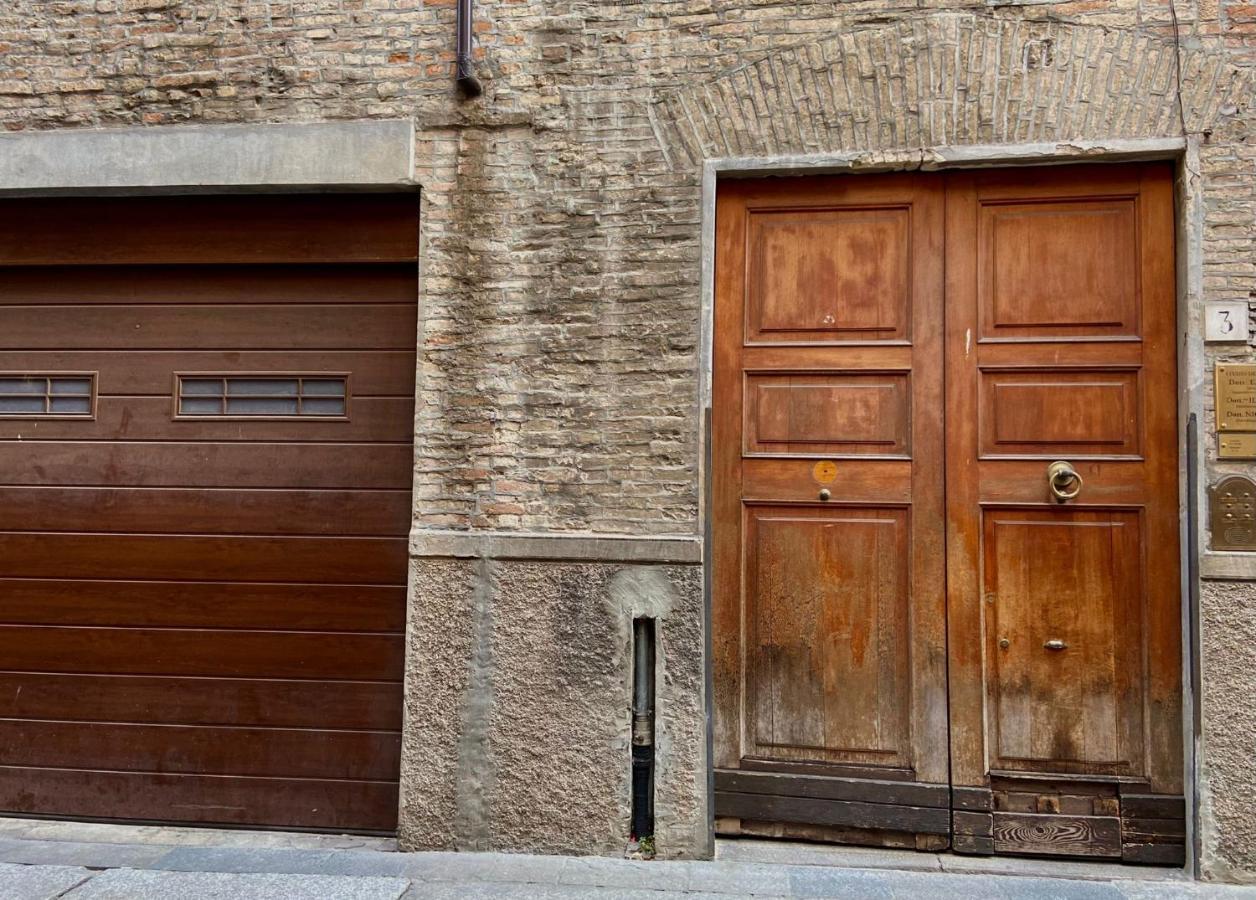 Maison Sarraj Parma Ngoại thất bức ảnh